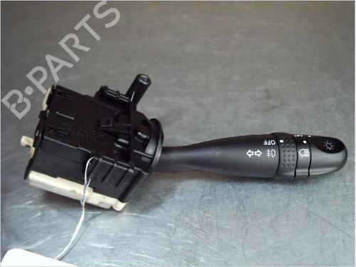 Headlight switch NISSAN PIXO (UA0) 1.0 | BP9828271I24