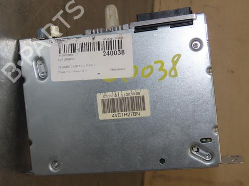 Radio PEUGEOT 208 I (CA_, CC_) 1.2 VTI 82 | BP18912870E6 