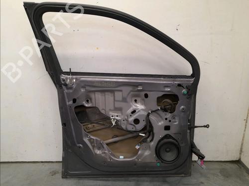 Used Left front door CHEVROLET ORLANDO (J309) 2.0 D (163 hp) 22367093