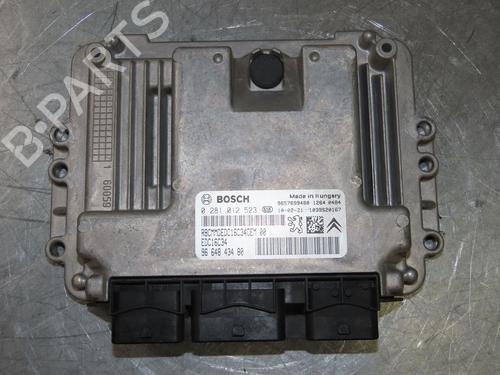 Used Engine control unit (ECU) CITROËN C3 I (FC_, FN_) 1.4 HDi (68 hp) 17381634