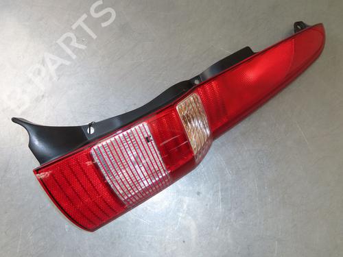 Højre baglygte FIAT PANDA (169_) 1.2 (169AXF2A, 169AXF1A) (69 hp) 19170633