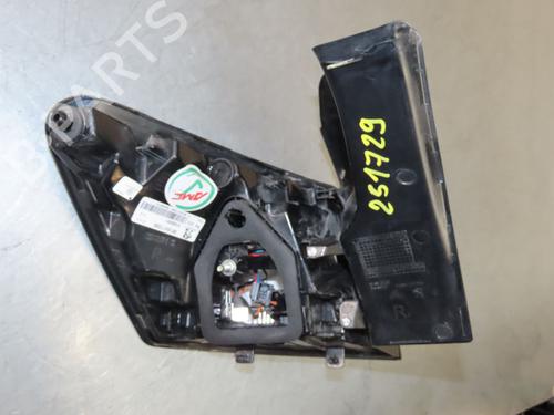 Right taillight PEUGEOT 3008 II SUV (MC_, MR_, MJ_, M4_) 2.0 BlueHDi 180 | BP30893298C35 