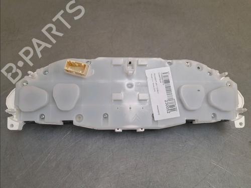 Instrument cluster PEUGEOT 208 I (CA_, CC_) 1.2 VTi 68 / PureTech 68 | BP15377872C47 