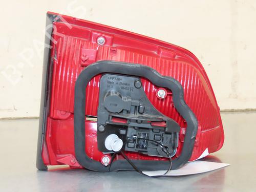 Right tailgate light VW TOURAN (1T3) 1.6 TDI | BP25749941C80