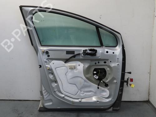 Left front door PEUGEOT 5008 (0U_, 0E_) 2.0 HDi 150 / BlueHDi 150 | BP20077471C2 