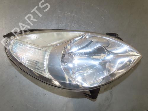 Right headlight CITROËN XSARA PICASSO (N68) 2.0 HDi | BP24213916C29 