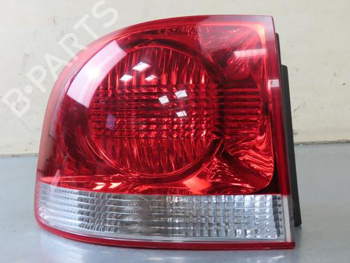 Left taillight VW TOUAREG (7LA, 7L6, 7L7) 3.0 V6 TDI | BP25749958C34 
