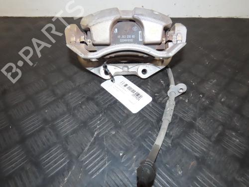 Used Left front brake caliper Left front brake caliper PEUGEOT 208 II (UB_, UP_, UW_, UJ_) e-208 (136 hp) 39572737 39572737