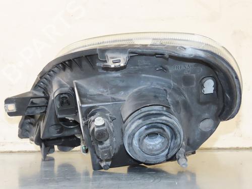 Right headlight RENAULT TRAFIC II Van (FL) 2.5 dCi 145 (FL0J) | BP25905732C29 