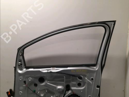 Used Right front door VW GOLF PLUS V (5M1, 521) 1.4 TSI (122 hp) 11702400