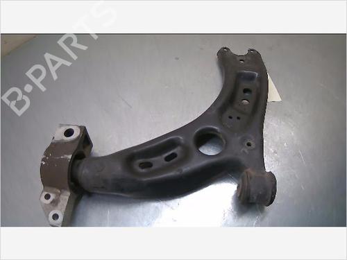 Used Left front suspension arm VW GOLF VI (5K1) 1.6 TDI (105 hp) 14856843