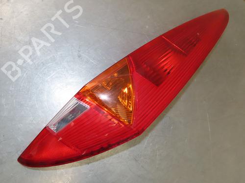 Used Right taillight FIAT PUNTO (188_) 1.2 60 (188.030, .050, .130, .150, .230, .250) (60 hp) 23158964
