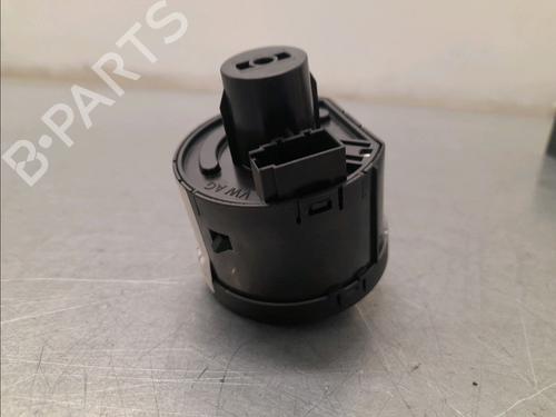 Interruttore luci VW TAIGO (CS1) 1.0 TSI (110 hp) 31961875
