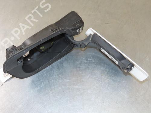 fuel-flap-vw-tiguan-ad1-ax1-20-tdi-5na809909gru-2016-18926182 main image