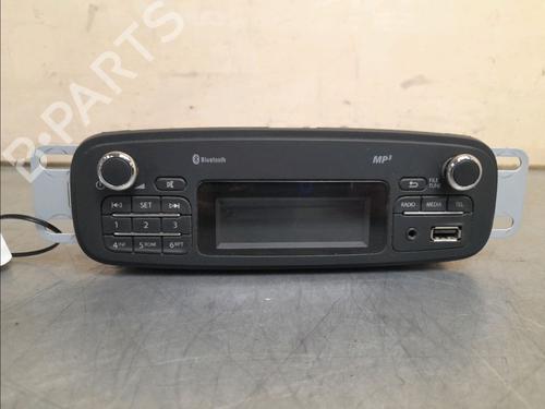 Used Radio RENAULT CLIO IV (BH_) 1.5 dCi 90 (90 hp) 15647968
