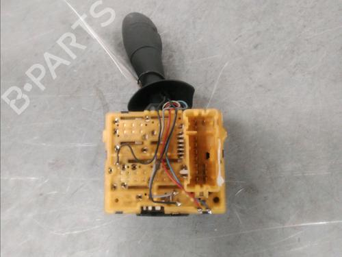 Steering column stalk RENAULT CLIO IV (BH_) 1.5 dCi 90 | BP14945106I23