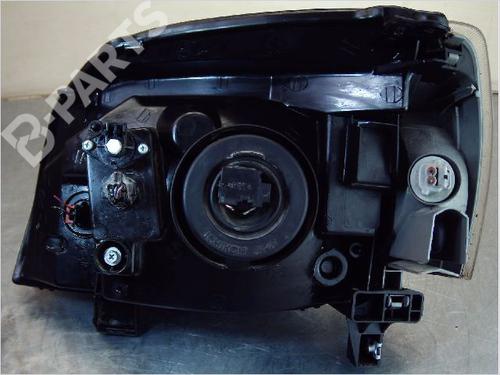 Right headlight NISSAN X-TRAIL I (T30) 2.2 dCi 4x4 | BP9967029C29 