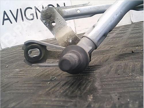 Front wiper motor PEUGEOT 208 I (CA_, CC_) 1.4 HDi | BP9407123M29 