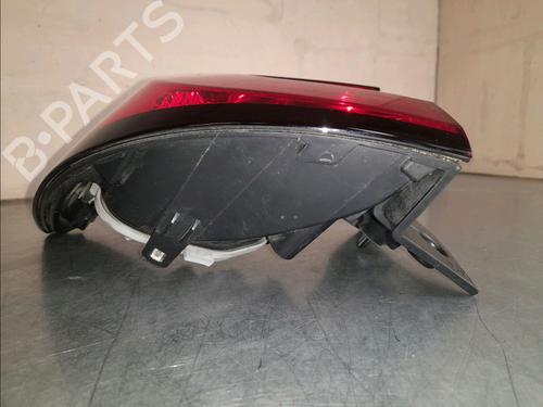 Used Left taillight RENAULT CAPTUR I (J5_, H5_) 1.5 dCi 90 (J5N4, J5M5, J5MW, J5M6, J5AL, J5AJ) (90 hp) 12107269