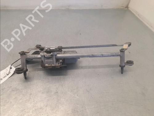 Viskermotor vindrute VW GOLF VII (5G1, BQ1, BE1, BE2) 1.6 TDI (105 hp) 30047657