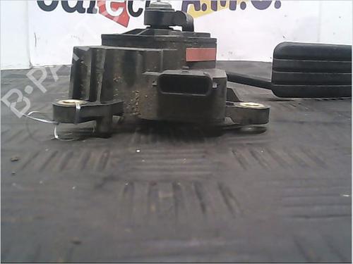 Used Pedal RENAULT CLIO III (BR0/1, CR0/1) 1.5 dCi (75 hp) 9404133