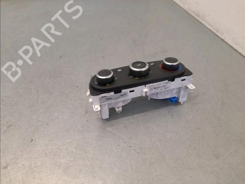 climate-control-renault-clio-iv-bh_-2012-2013-2014-2015-2016-2017-2018-2019-2020-2021-36850138 main image