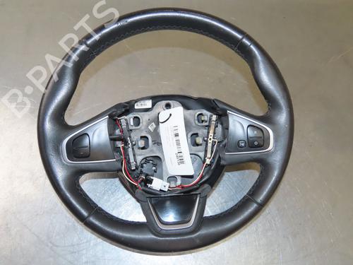 Steering wheel RENAULT CLIO IV (BH_) 1.5 dCi 75 | BP23158163C49
