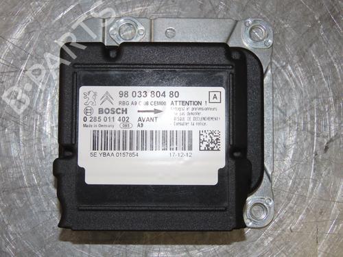 Airbag module PEUGEOT 208 I (CA_, CC_) 1.2 VTI 82 (82 hp) 18129369