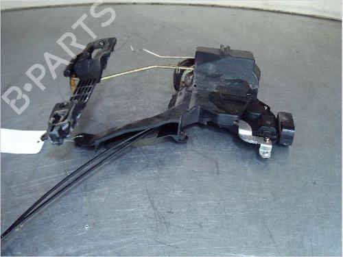 Venstre foran lås TOYOTA RAV 4 II (_A2_) 2.0 D 4WD (CLA20_, CLA21_, CLA20R, CLA21R) (116 hp) 23158709