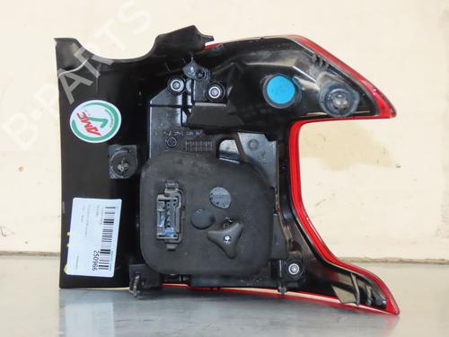 Left taillight PEUGEOT 2008 I (CU_) 1.2 THP 110 / PureTech 110 | BP30522141C34 