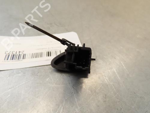 warning-switch-renault-captur-i-j5_-h5_-2013-25207920 main image