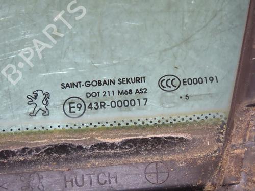 Front left quarter glass PEUGEOT 3008 I MPV (0U_) 1.6 BlueHDi 120 | BP23646841C111 