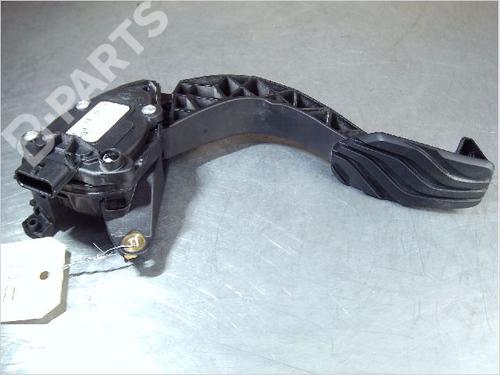 Used Pedal RENAULT CLIO V (B7_) 1.0 TCe 100 (B7MT) (101 hp) 10516498