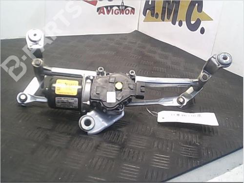 Used Front wiper motor RENAULT TWINGO III (BCM_, BCA_) 0.9 TCe 95 (92 hp) 9408290