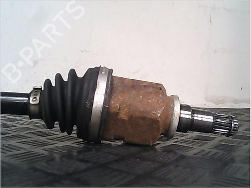 Used Left front driveshaft TOYOTA YARIS (_P9_) 1.4 D-4D (NLP90_, NLP90R) (90 hp) 9410624