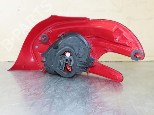 Left taillight PEUGEOT 208 I (CA_, CC_) 1.2 VTI 82 | BP17557637C34