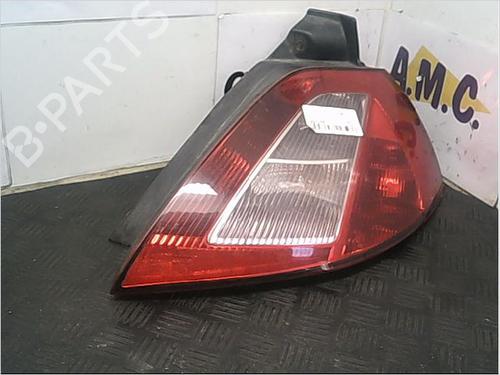 Høyre baklys Høyre baklys RENAULT MEGANE II (BM0/1_, CM0/1_) 1.5 dCi (BM0F, BM0T, BM2B, CM0F, CM0T) (82 hp) 9404801 9404801