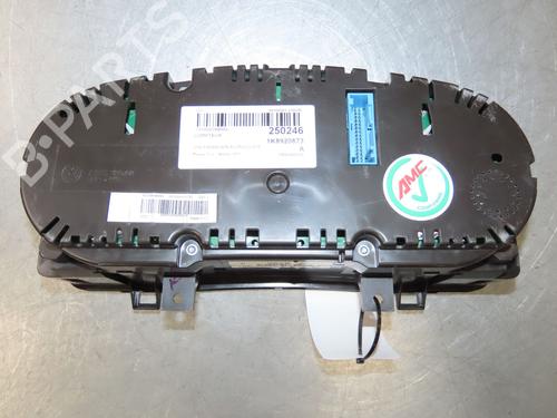 Instrument cluster VW SCIROCCO III (137, 138) 2.0 TDI | BP27923428C47 