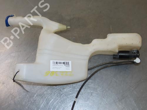 Used Windscreen washer tank FORD FIESTA VI (CB1, CCN) 1.4 TDCi (68 hp) 17338321
