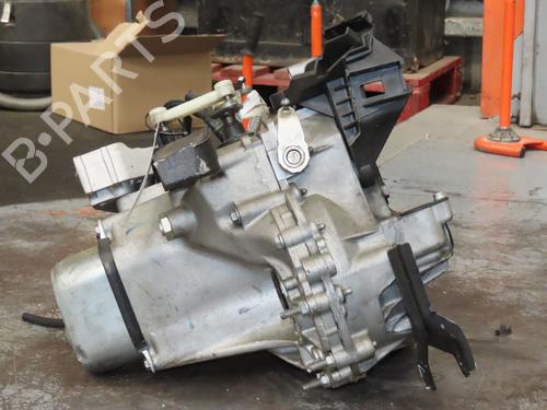 Gearbox CITROËN C3 II (SC_) 1.2 VTi 82 | BP27332681M3
