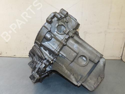 Used Gearbox PEUGEOT 206 Hatchback (2A/C) 1.4 i (75 hp) 10361262