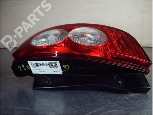 Used Right taillight NISSAN MICRA III (K12) 1.4 16V (88 hp) 10415381