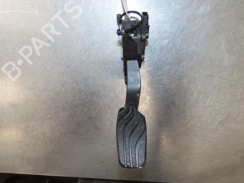 pedal-renault-5-2024-39966660 main image