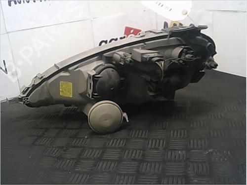 Used Right headlight MERCEDES-BENZ A-CLASS (W168) A 170 CDI (168.009, 168.109) (95 hp) 23158884