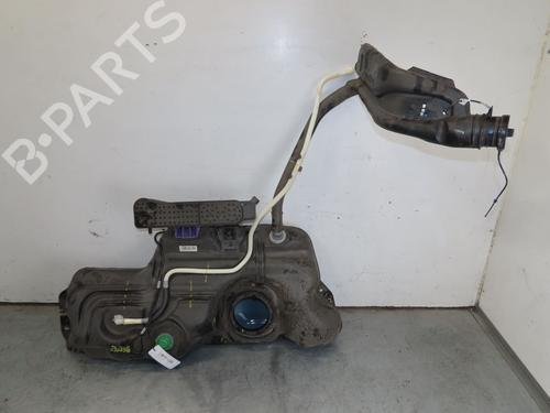 Used Fuel tank OPEL CORSA F (P2JO) 1.2 (68) (101 hp) 18129333