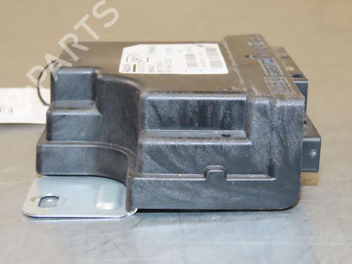 ecu-airbags-renault-megane-iv-hatchback-b9amn_-15-dci-110-b9a3-985107896r-2015-18663098 main image