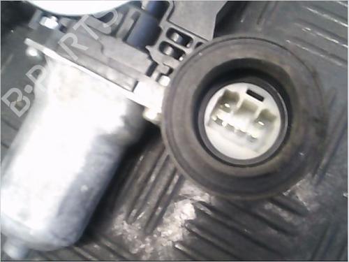 Used Front right window mechanism SUZUKI SWIFT IV (FZ, NZ) 1.3 DDiS (AZG413D, ZC02S, ZC92S) (75 hp) 9404831