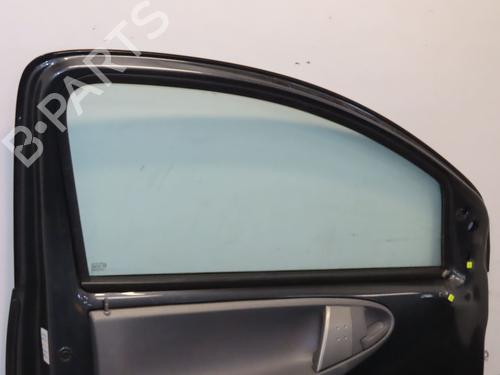 Left front door PEUGEOT 107 (PM_, PN_) 1.0 | BP16647884C2