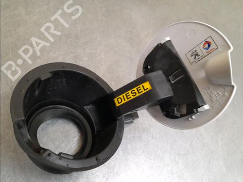 Fuel flap PEUGEOT 3008 I MPV (0U_) 2.0 HDi Hybrid4 (0URHCA) | BP14944483C131 