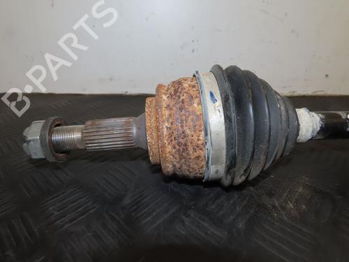 Right front driveshaft PEUGEOT 3008 II SUV (MC_, MR_, MJ_, M4_) 1.2 Hybrid 136 (MRHPYE) | BP25041358M39 
